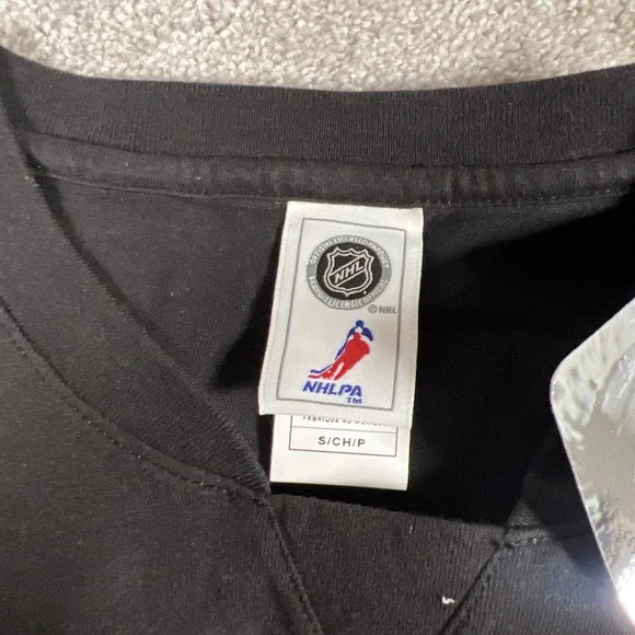 Philadelphia Flyers NHL #28 Long Sleeve Shirt Small Gray Black NHLPA Licensed - Picture 2 of 6